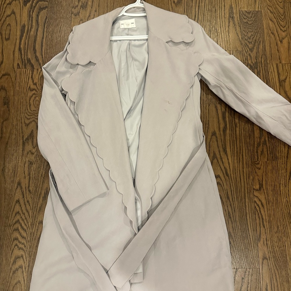 Club Monaco Scalloped Edge Light Gray Trench Coat